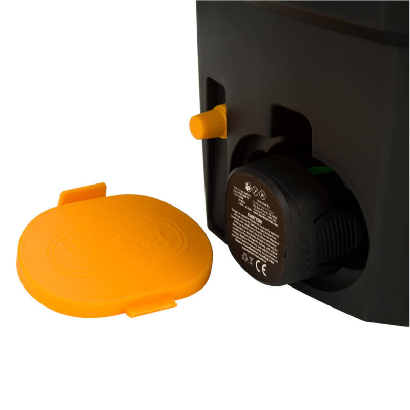 v-black VITA 16  volpi - immagine 5